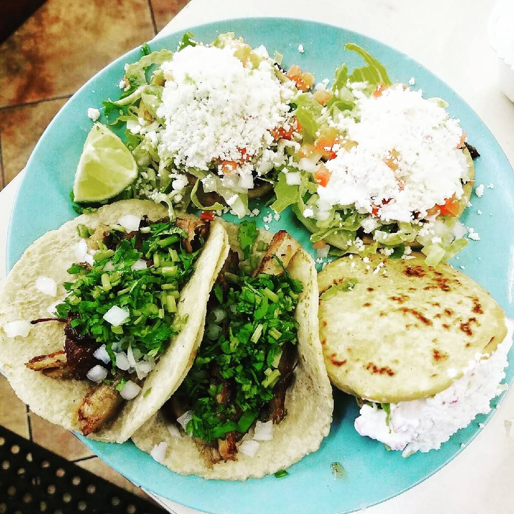 La Morena | restaurant | 751 Chicago Ave, Harrisonburg, VA 22802, USA | 5404328855 OR +1 540-432-8855