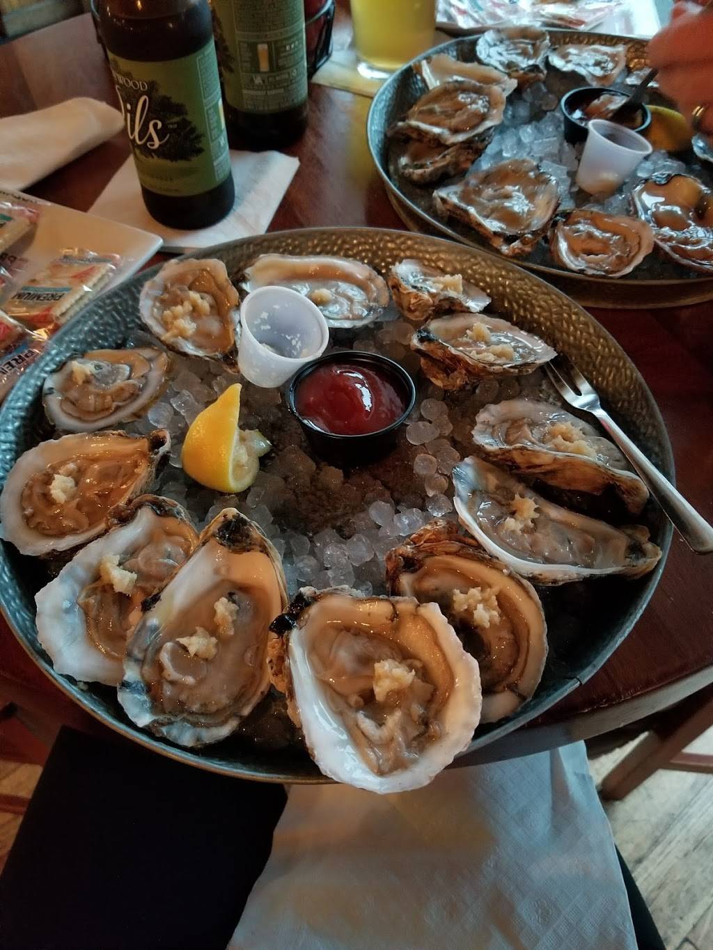 Rhetts River Grill & Raw Bar | restaurant | 2335 Seminole Trail Ste 100, Charlottesville, VA 22901, USA | 4349747818 OR +1 434-974-7818