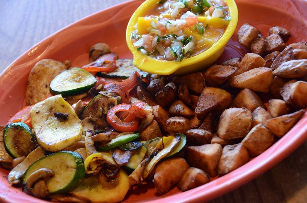 El Camino Real Mexican Restaurant | restaurant | 1115 N 3rd St, Terre Haute, IN 47807, USA | 8122311113 OR +1 812-231-1113