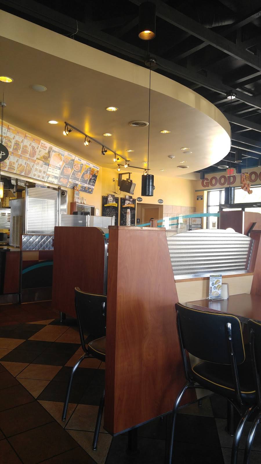 A&W Restaurant | restaurant | 406 W Shaw Ave, Clovis, CA 93612, USA | 5592988910 OR +1 559-298-8910