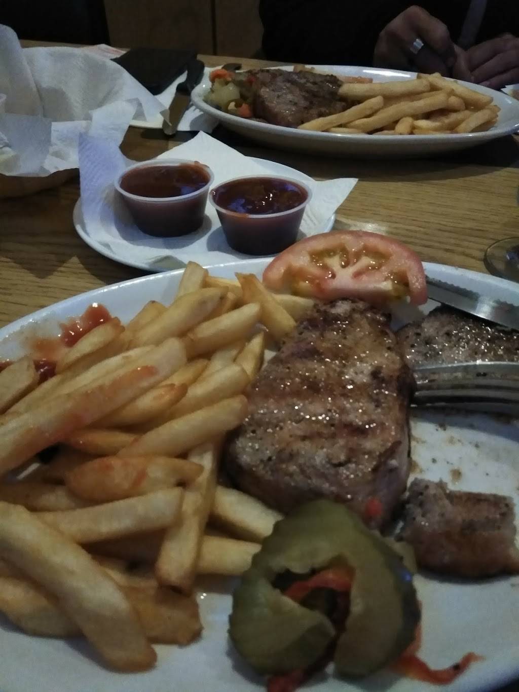 A Bica Bar And Grill | restaurant | 278 Main St, Indian Orchard, MA 01151, USA | 4135432379 OR +1 413-543-2379