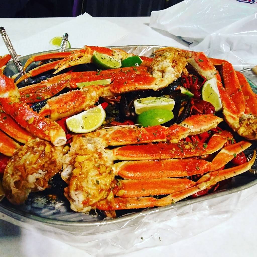 Angry Asian / Crackin Crab Claw | restaurant | 7737 N First St, Fresno, CA 93720, USA | 5594785649 OR +1 559-478-5649