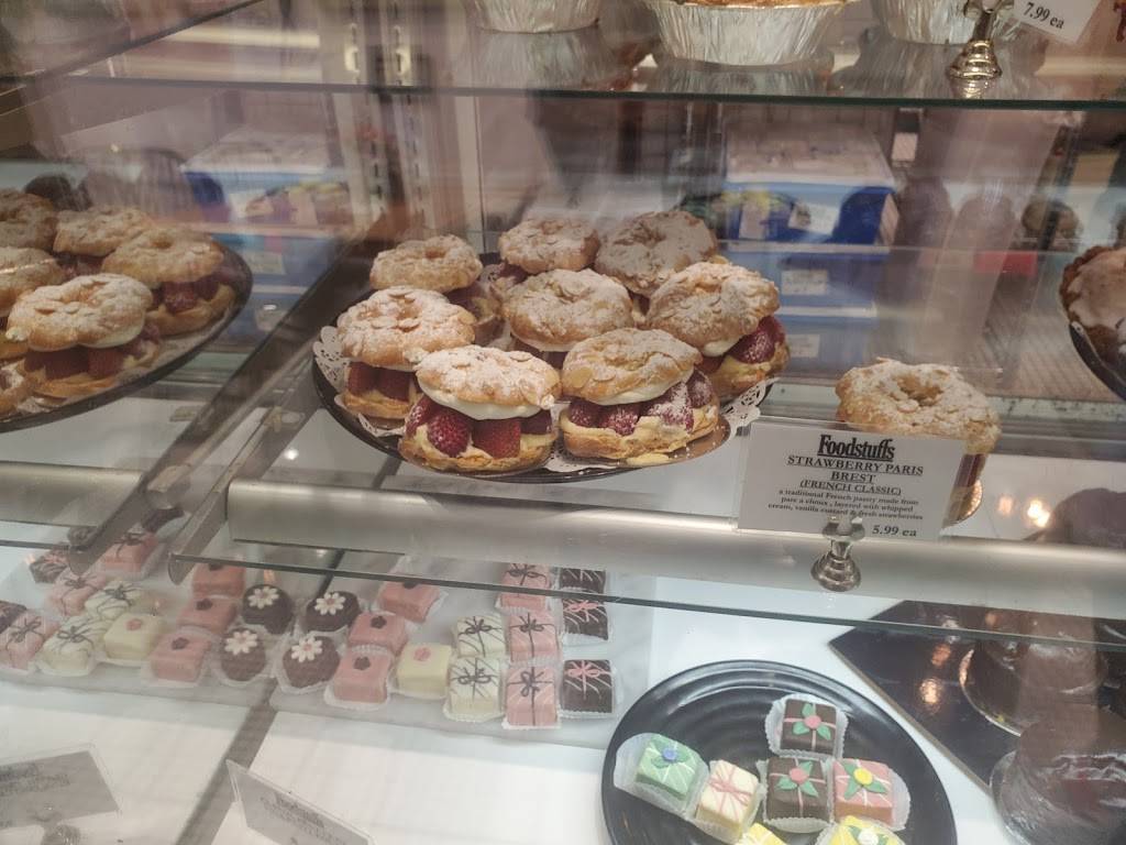 Foodstuffs | restaurant | 338 Park Ave, Glencoe, IL 60022, USA | 8478355105 OR +1 847-835-5105