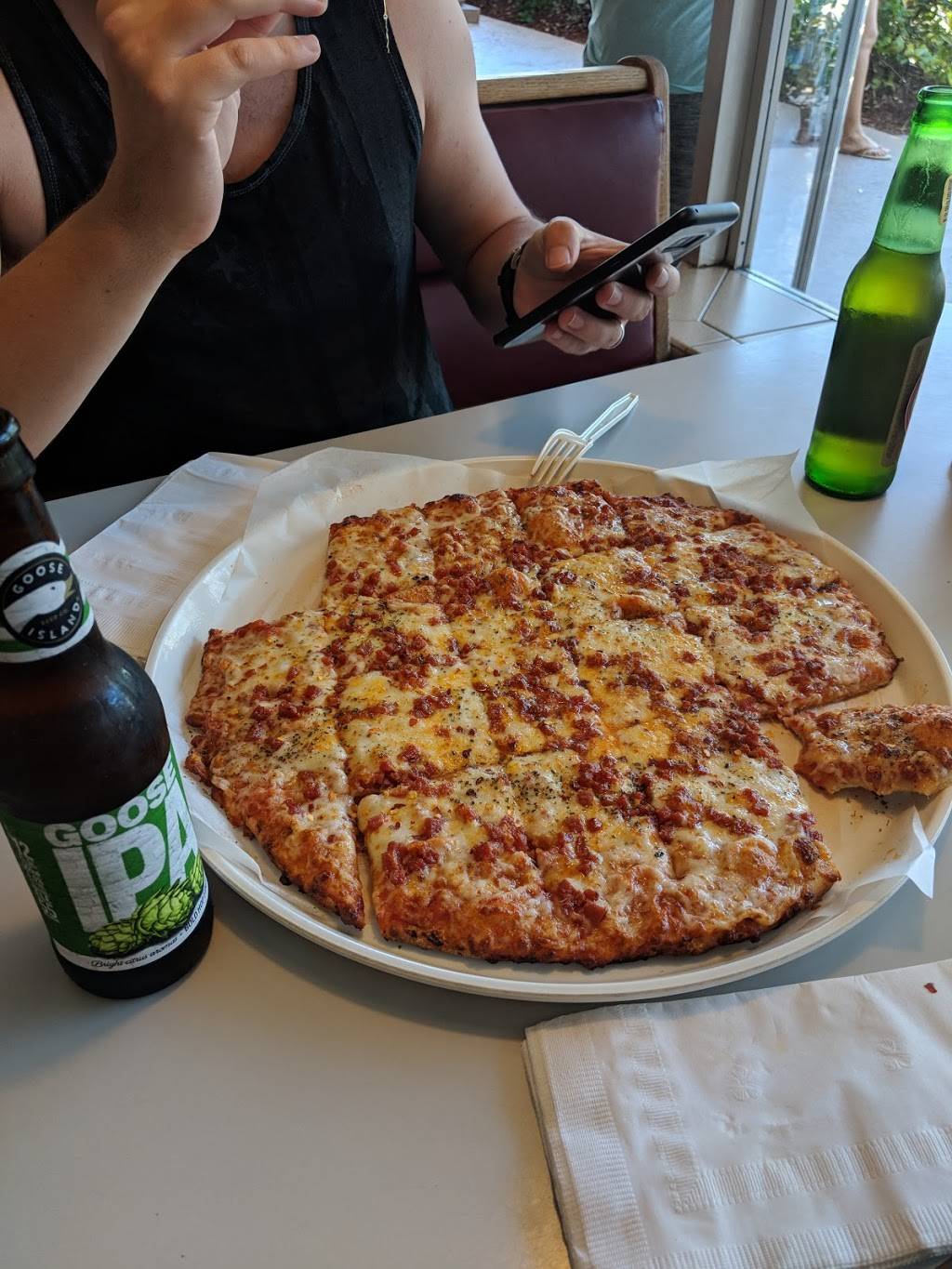 Sir Pizza | meal takeaway | 712 Crandon Blvd, Key Biscayne, FL 33149, USA | 3053615701 OR +1 305-361-5701