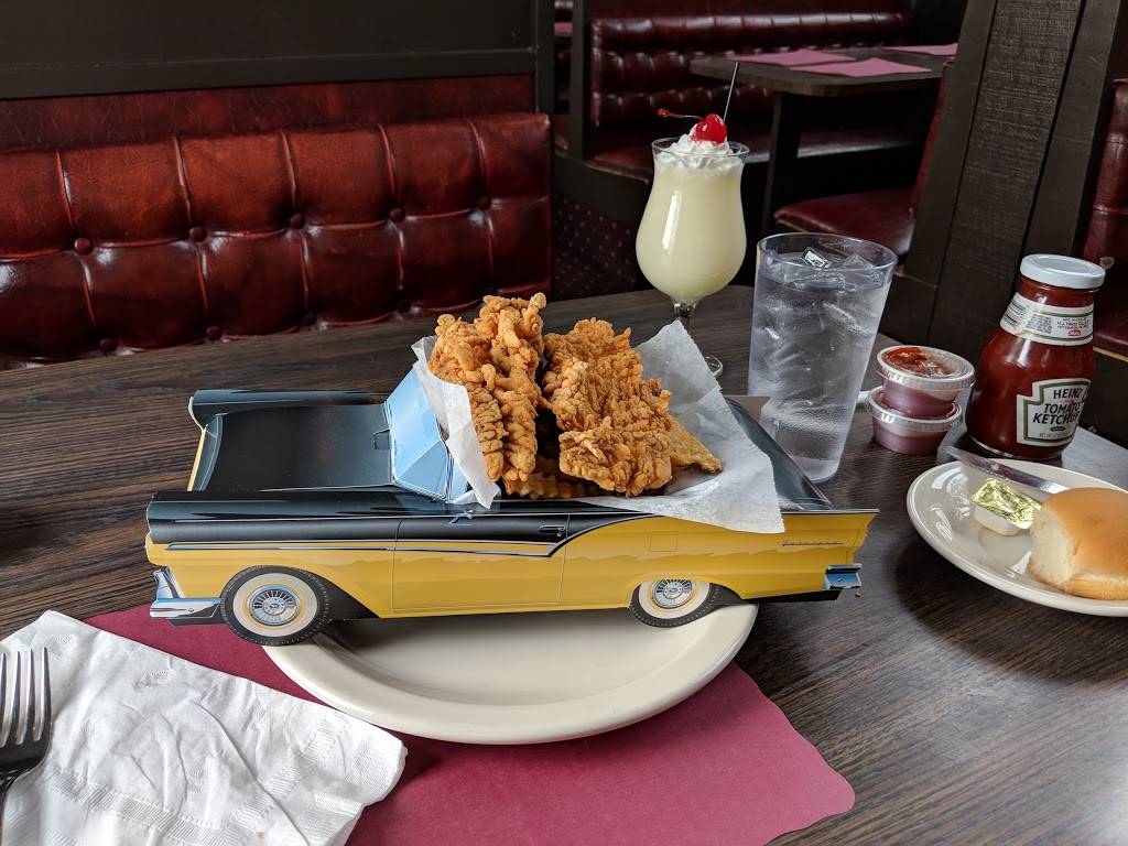 Turks Seafood Restaurant | meal takeaway | 425 Captain Thomas Blvd, West Haven, CT 06516, USA | 2039334552 OR +1 203-933-4552