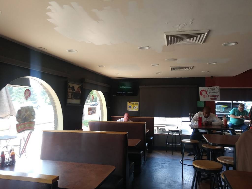 The Hungry Wolf BBQ | restaurant | 2211 Pacific Beach Dr, San Diego, CA 92109, USA | 8585814220 OR +1 858-581-4220