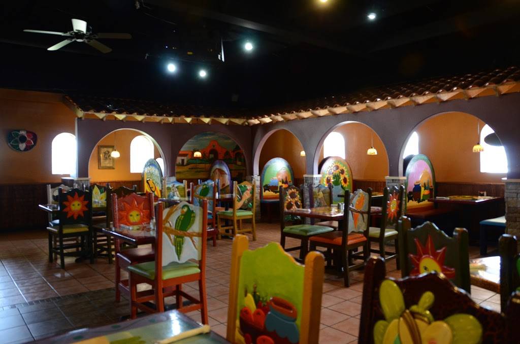 El Rancho Mexican Restaurant | restaurant | 2747 16th Ave SW, Cedar Rapids, IA 52404, USA | 3192988844 OR +1 319-298-8844