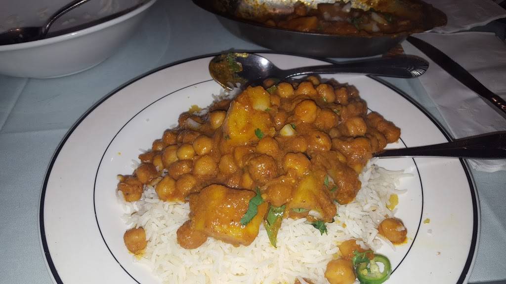 India Palace | restaurant | 11605 S Cleveland Ave # 20, Fort Myers, FL 33907, USA | 2399392323 OR +1 239-939-2323