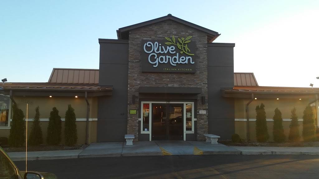 Olive Garden Italian Restaurant | meal takeaway | 8155 E Washington St, Indianapolis, IN 46219, USA | 3178950800 OR +1 317-895-0800
