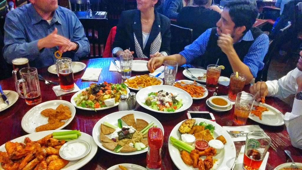 The Main Event | restaurant | 799 Old Country Rd, Plainview, NY 11803, USA | 5169355120 OR +1 516-935-5120