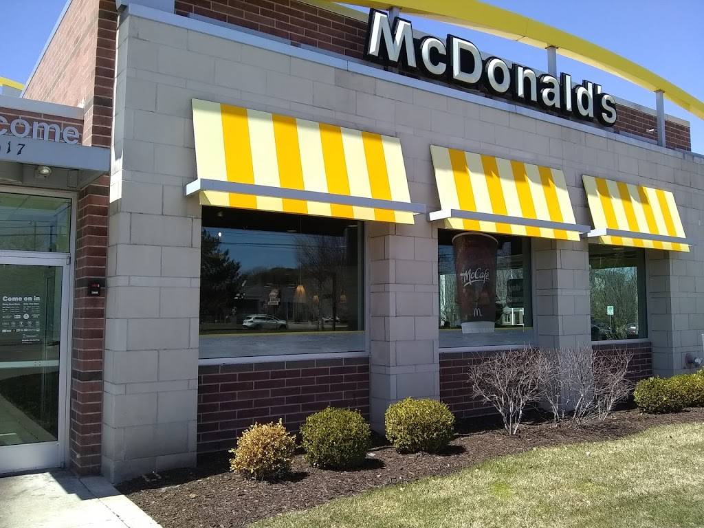 McDonalds | cafe | 1617 S Beacon Blvd, Grand Haven, MI 49417, USA | 6168466666 OR +1 616-846-6666