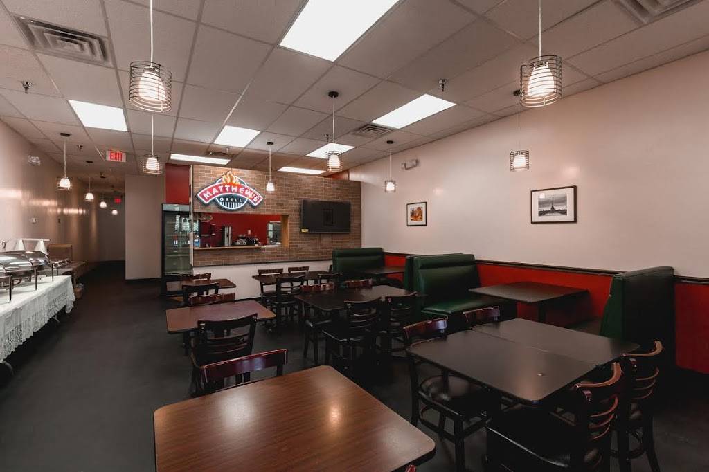 Matthews Grill | restaurant | 213 Muddy Branch Rd, Gaithersburg, MD 20878, USA | 3019908858 OR +1 301-990-8858