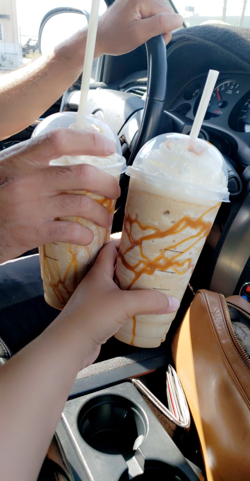 Starbucks | cafe | 1456 E North Ave #101, Fresno, CA 93725, USA | 5597460032 OR +1 559-746-0032