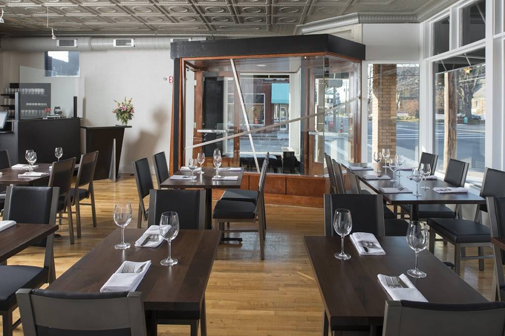 Sarita a Restaurant | restaurant | 14523 Madison Ave, Lakewood, OH 44107, USA | 2162265200 OR +1 216-226-5200