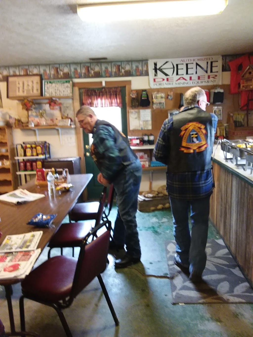 Gatesville Country Store | restaurant | 4525 Salt Creek Rd, Nashville, IN 47448, USA | 8129880788 OR +1 812-988-0788