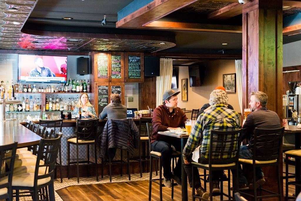 Longmont Public House | restaurant | 1111 Francis St, Longmont, CO 80501, USA | 3036473755 OR +1 303-647-3755