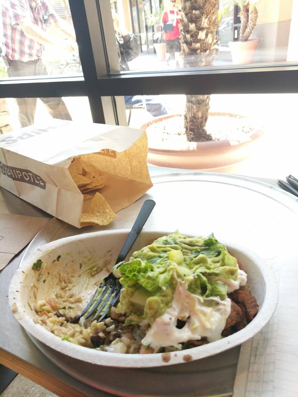 Chipotle Mexican Grill | restaurant | 2002 E Lincoln Ave, Anaheim, CA 92806, USA | 7149911160 OR +1 714-991-1160