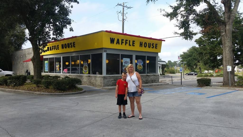 Waffle House | meal takeaway | 2344 Boundary St, Beaufort, SC 29902, USA | 8437700080 OR +1 843-770-0080