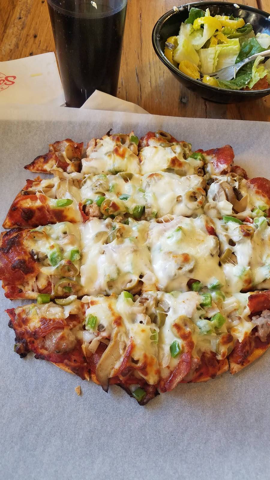 Reds Savoy Pizza | restaurant | 582 Prairie Center Dr, Eden Prairie, MN 55344, USA | 9529443020 OR +1 952-944-3020