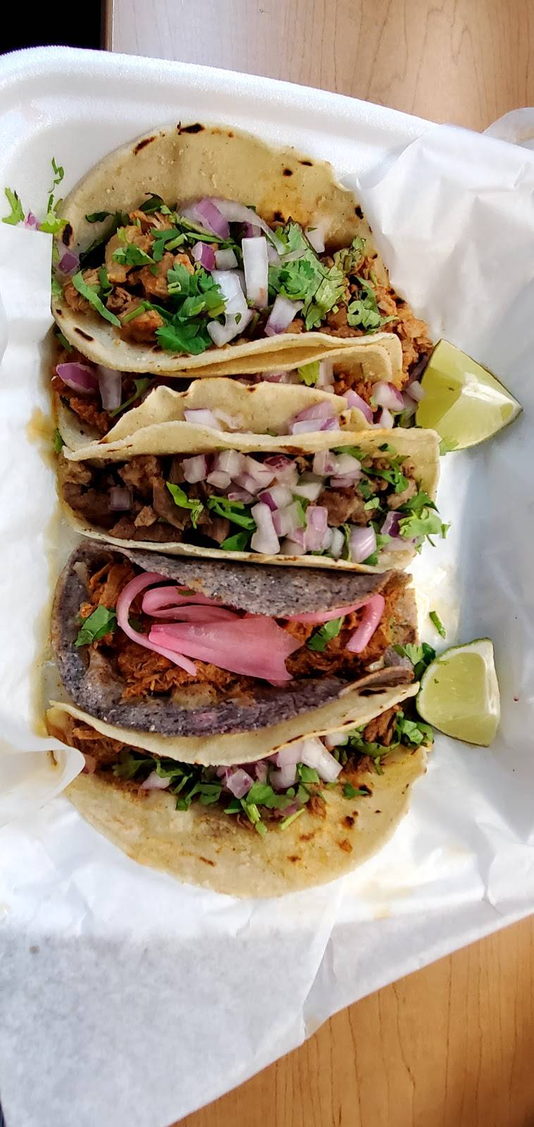 Tenoch Urban Kitchen & Bar | restaurant | 319 N Hamilton St, Dalton, GA 30720, USA | 7066711009 OR +1 706-671-1009