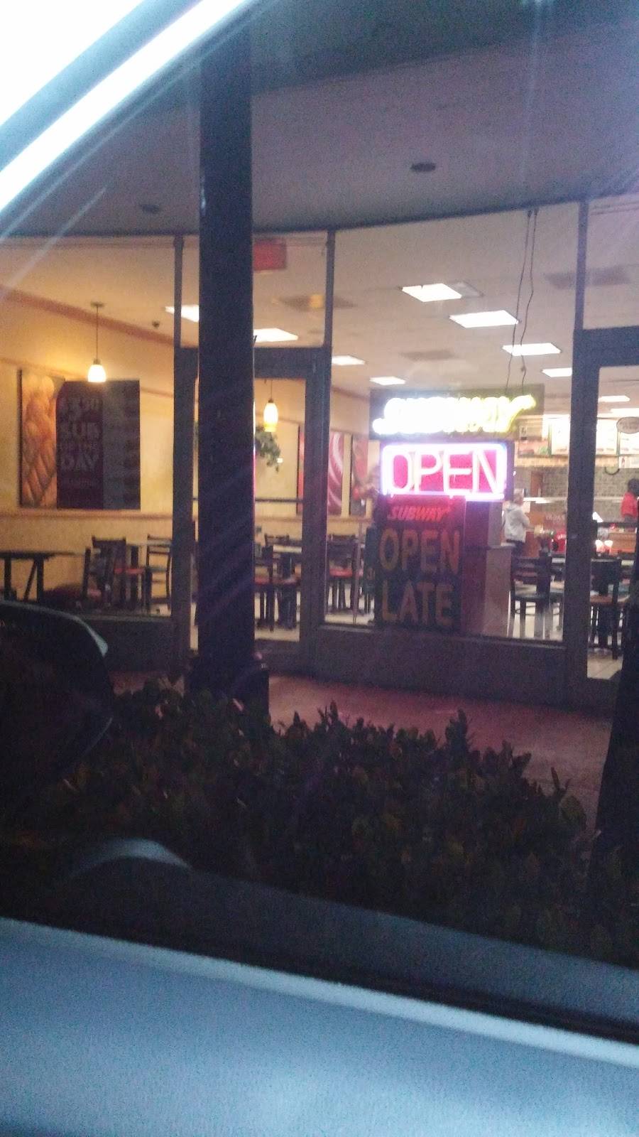 Subway Restaurants | restaurant | 917 W 41st St, Miami Beach, FL 33140, USA | 3056736324 OR +1 305-673-6324