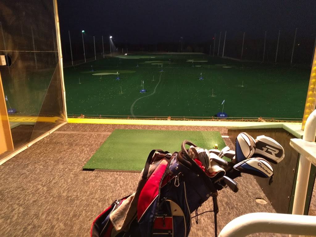 Golf Center Des Plaines | restaurant | 353 N River Rd, Des Plaines, IL 60016, USA | 8478034653 OR +1 847-803-4653