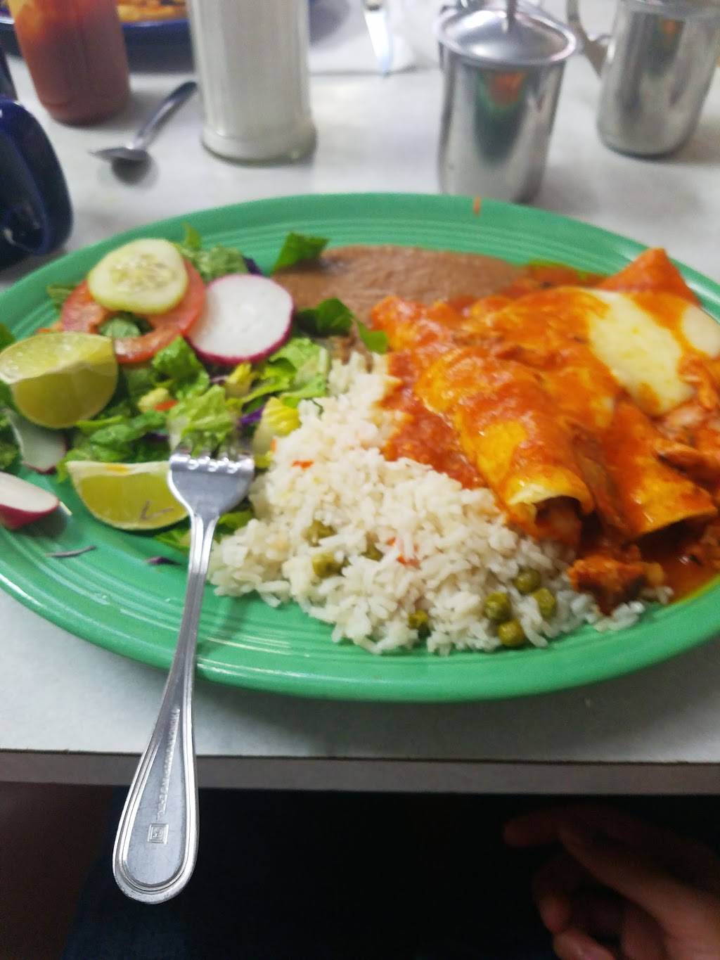 Golfo De Fonseca | restaurant | 1618 W 6th St, Los Angeles, CA 90017, USA | 2134837245 OR +1 213-483-7245