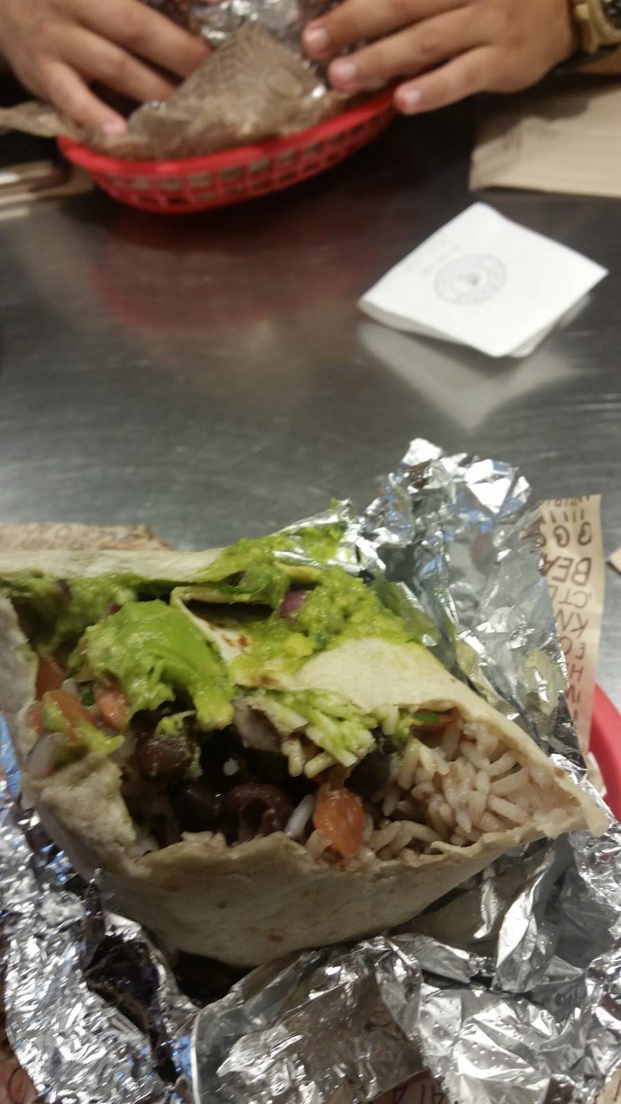 Chipotle Mexican Grill | restaurant | 140 Court St, Brooklyn, NY 11201, USA | 7188521852 OR +1 718-852-1852