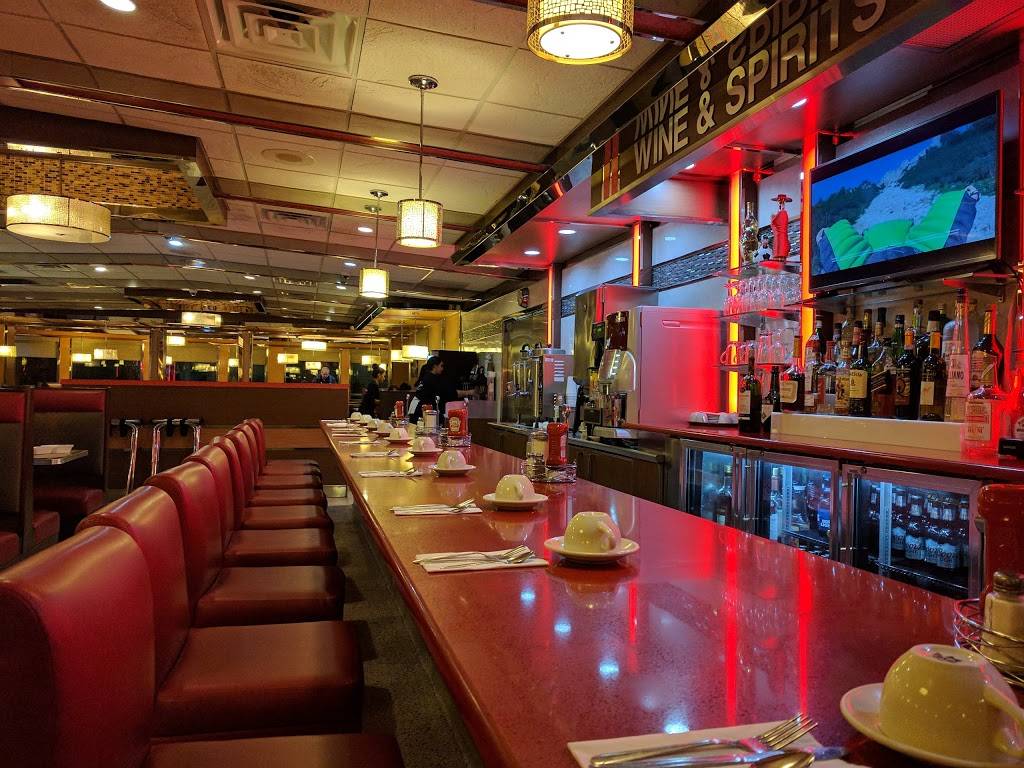 3 Brothers Diner | restaurant | 242 White St, Danbury, CT 06810, USA | 2037486008 OR +1 203-748-6008