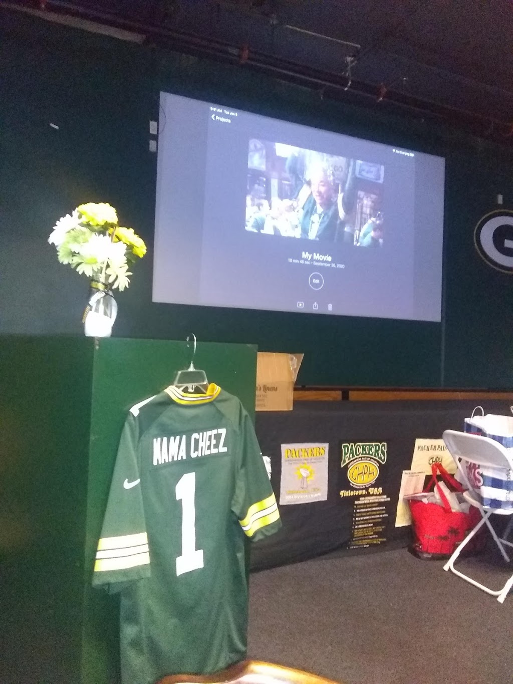 BIGgles Lounge Sports Cafe And Players Room | restaurant | 6150 Wilcrest Dr, Houston, TX 77072, USA | 8327154080 OR +1 832-715-4080