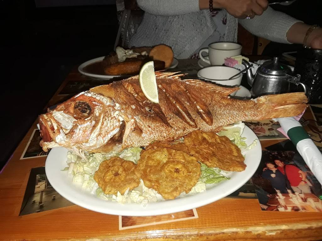 Pueblito Viejo | restaurant | 5429 N Lincoln Ave, Chicago, IL 60625, USA | 7737849135 OR +1 773-784-9135