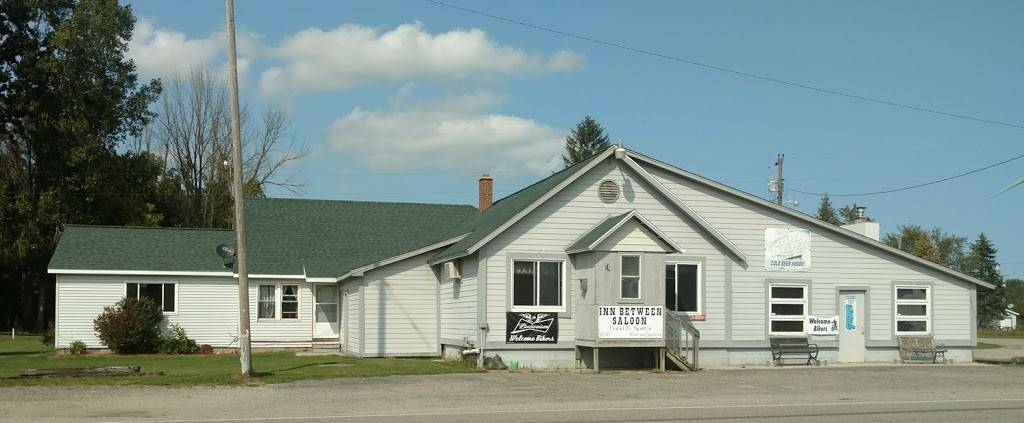 Inn Between Saloon | restaurant | 4711 Kinde Rd, Port Hope, MI 48468, USA | 9894283522 OR +1 989-428-3522