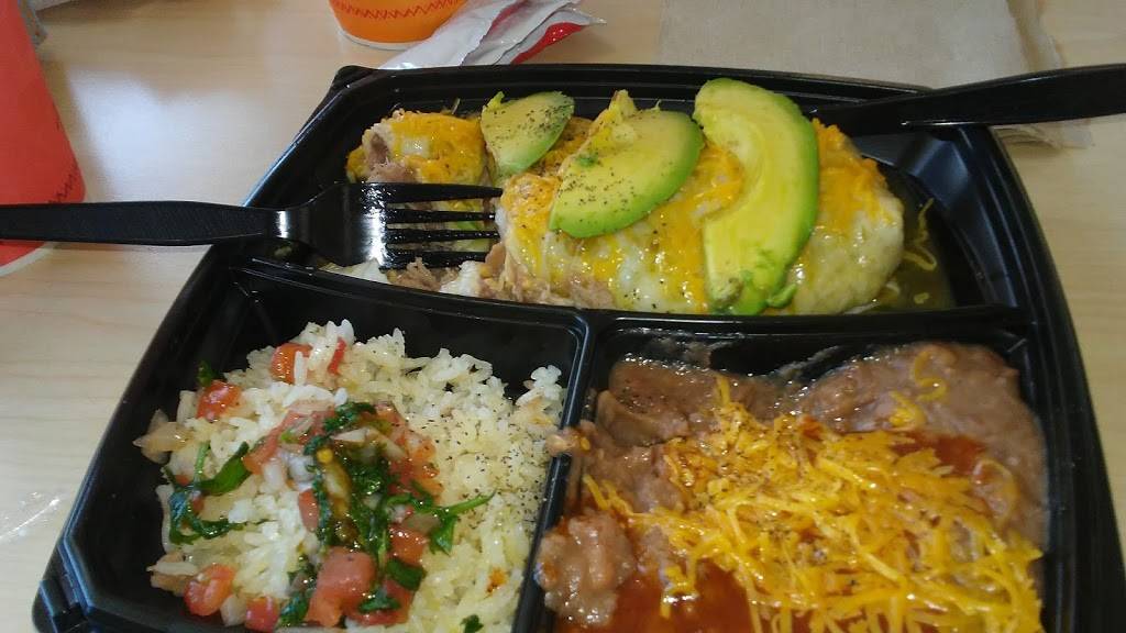 Del Taco | meal takeaway | 3566 E Foothill Blvd, Pasadena, CA 91107, USA | 6267929619 OR +1 626-792-9619