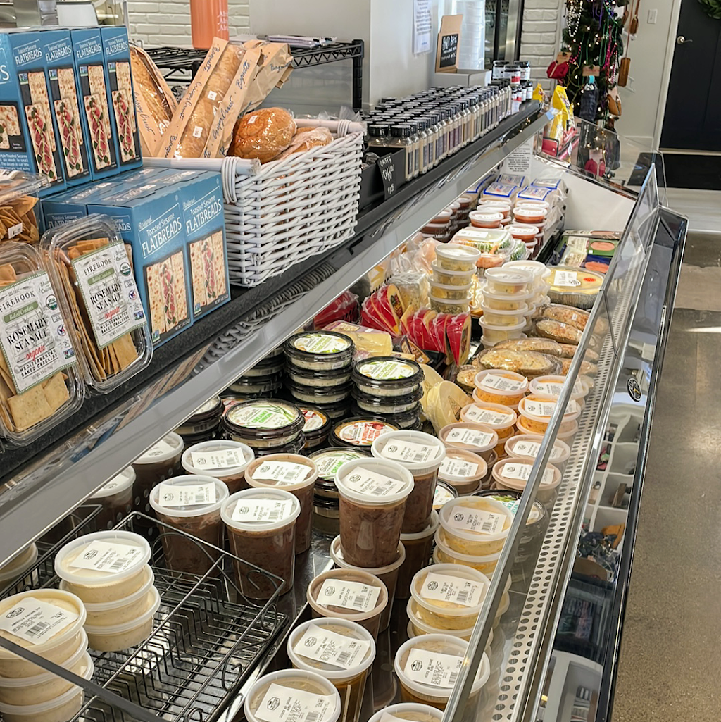 Flurrys Market + Provisions | restaurant | 2608 Long Prairie Rd Suite 208, Flower Mound, TX 75022, USA | 4694983689 OR +1 469-498-3689