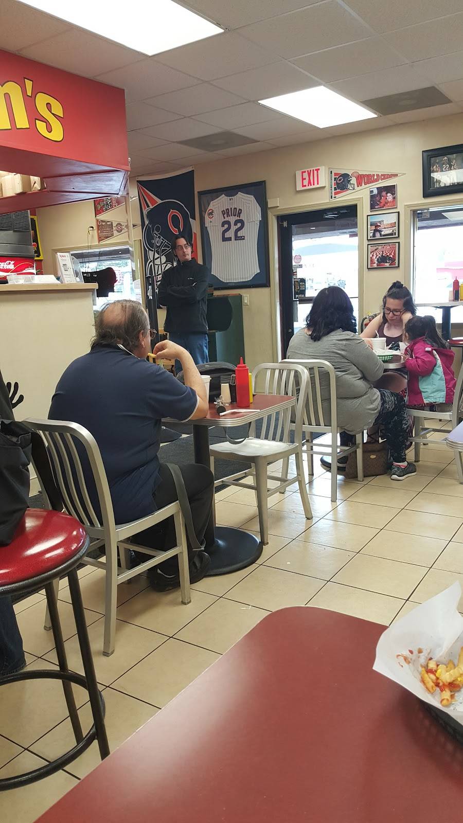 Big Norms Hot Dogs | restaurant | 3540 Grand Ave C, Gurnee, IL 60031, USA | 8476233647 OR +1 847-623-3647