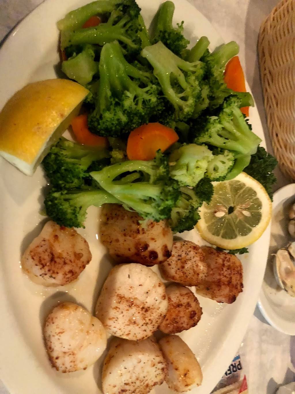 Windward Tavern | restaurant | 292 Princeton Ave, Brick, NJ 08724, USA | 7328929463 OR +1 732-892-9463