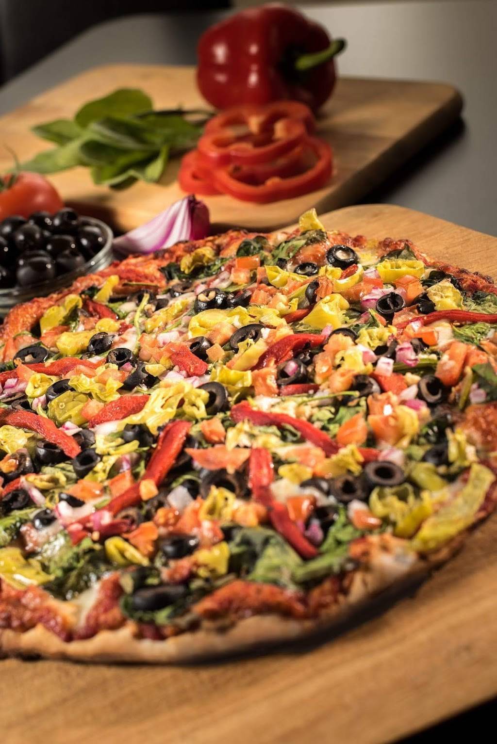 Mickies Pizzeria | restaurant | 1051 E Washington St, East Peoria, IL 61611, USA | 3099660448 OR +1 309-966-0448