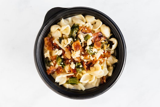 MacLove | restaurant | 2800 W Big Beaver Rd, Troy, MI 48084, USA | 2488163132 OR +1 248-816-3132