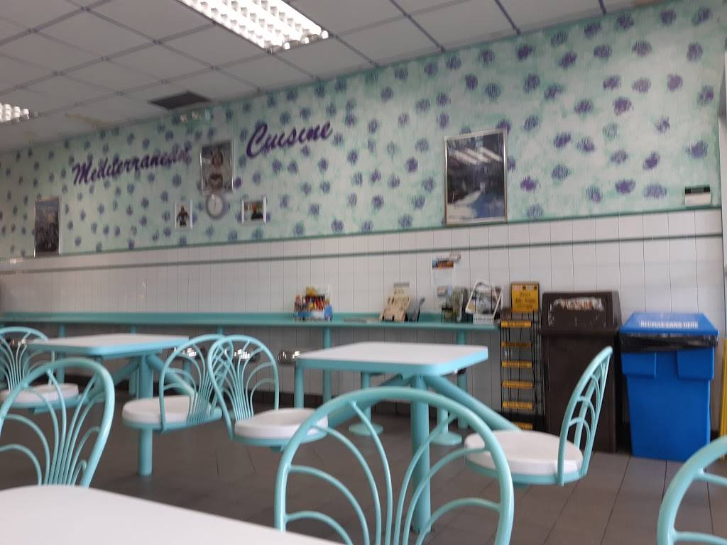 Sammys Donair | restaurant | 453 Guelph Line, Burlington, ON L7R 3L8, Canada | 9056322737 OR +1 905-632-2737