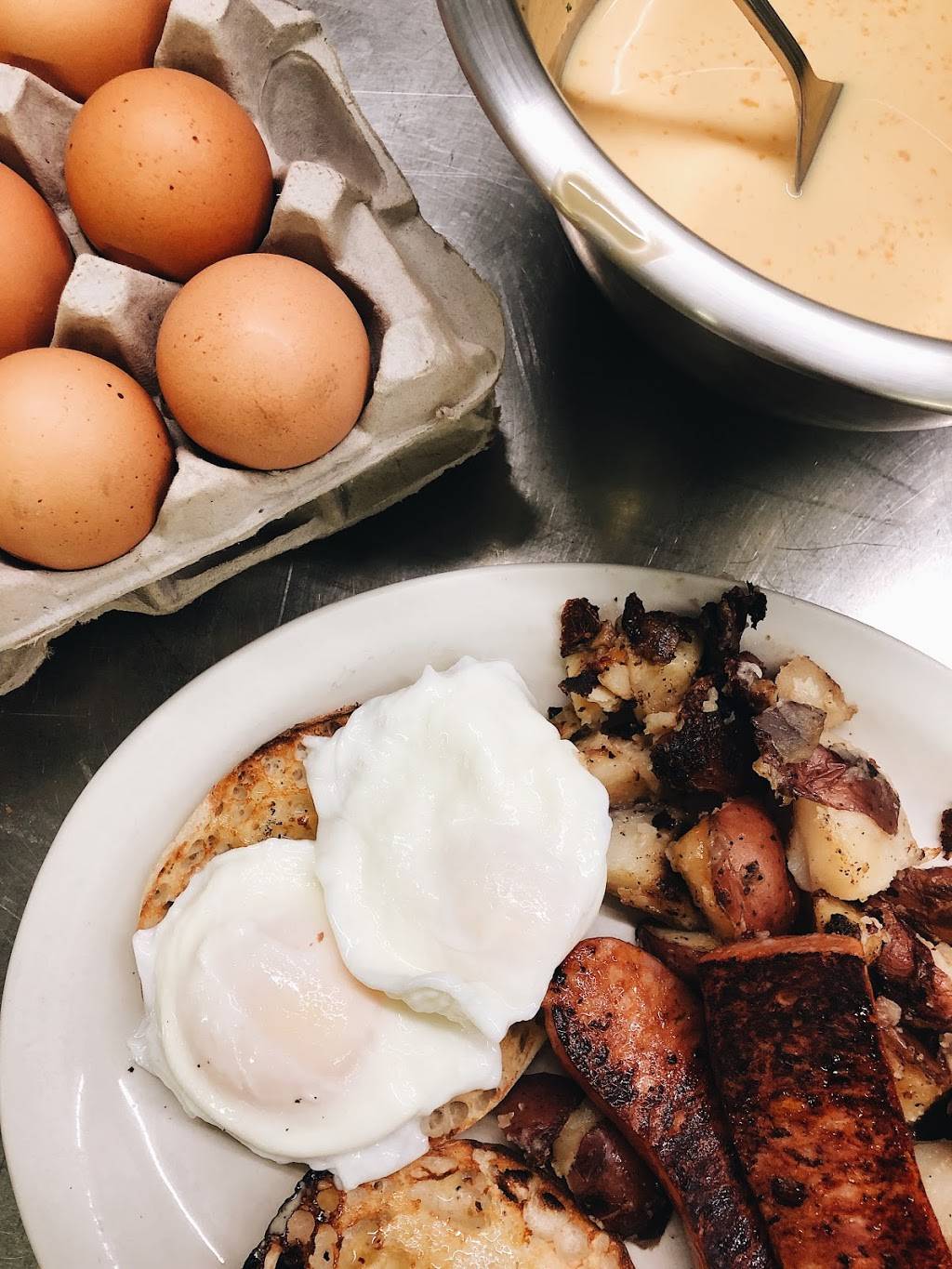 Betsys Diner | restaurant | 457 Main St, Falmouth, MA 02540, USA | 5085400060 OR +1 508-540-0060