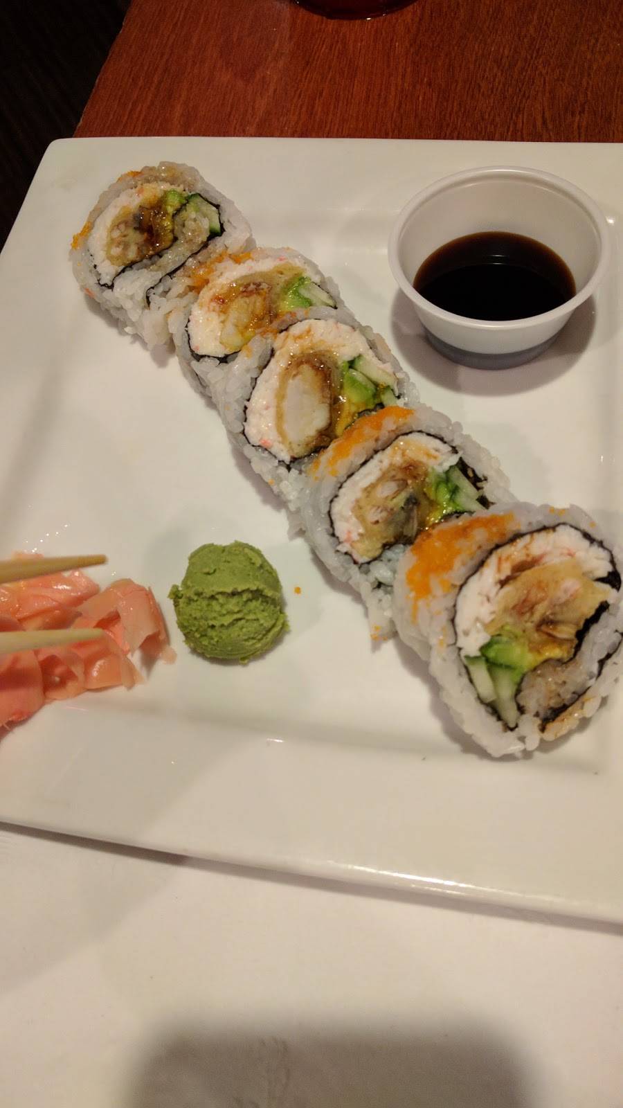 Arigato Sushi Boutique | restaurant | 140 N College St #101, Auburn, AL 36830, USA | 3348873915 OR +1 334-887-3915