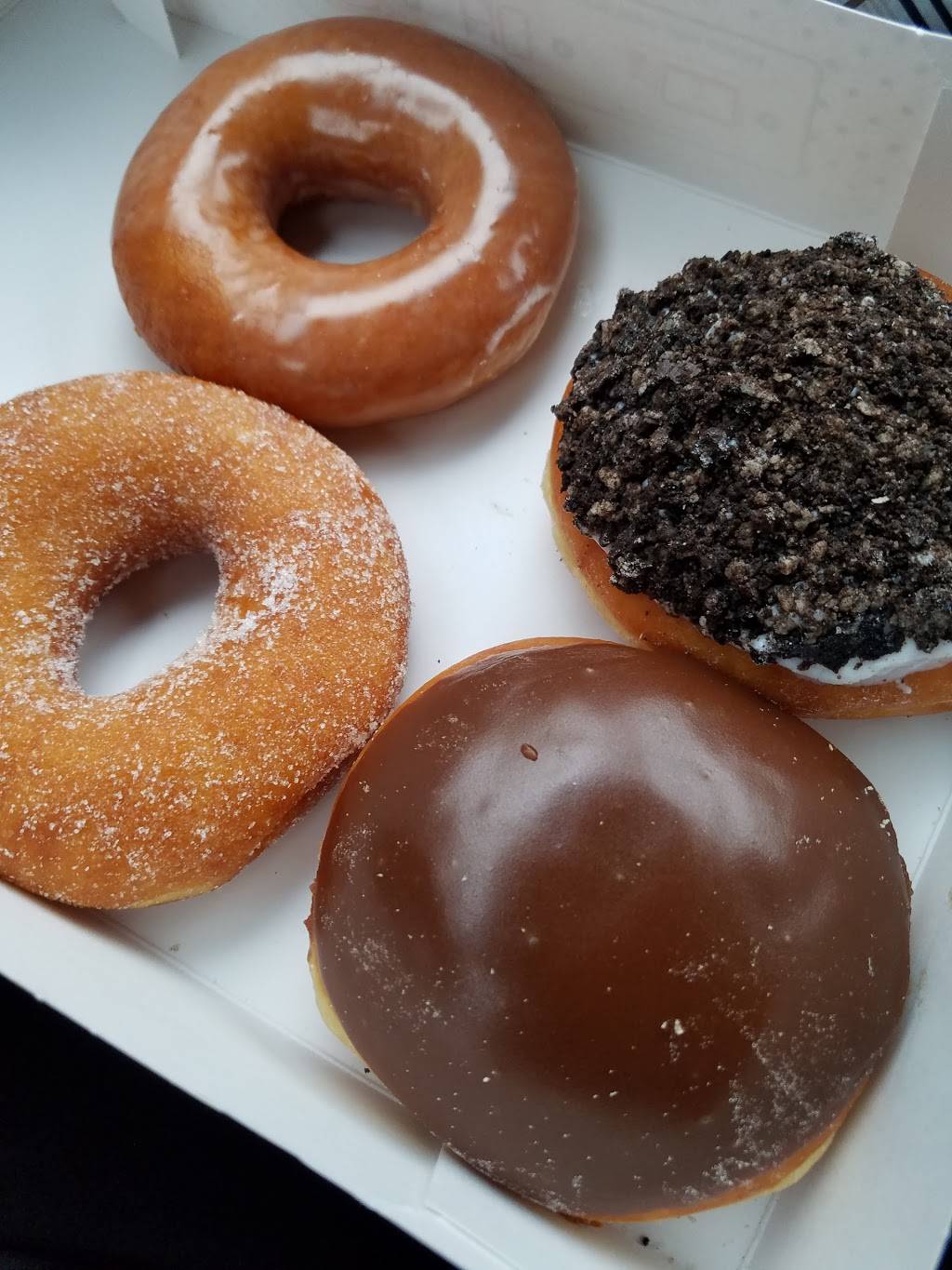 Krispy Kreme | cafe | 1620 E Monte Vista Ave Suite 102, Vacaville, CA 95688, USA | 7074520905 OR +1 707-452-0905