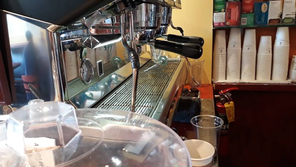 Duggans Coffee Shop | cafe | 2227 Lead Ave SE, Albuquerque, NM 87106, USA | 5053127257 OR +1 505-312-7257