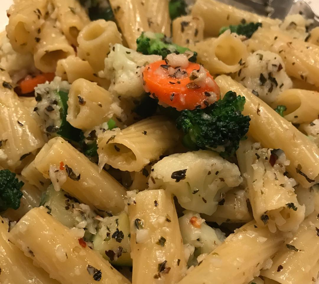 Di Ciccos Italian Restaurant | restaurant | 7038 N West Ave, Fresno, CA 93711, USA | 5594361650 OR +1 559-436-1650