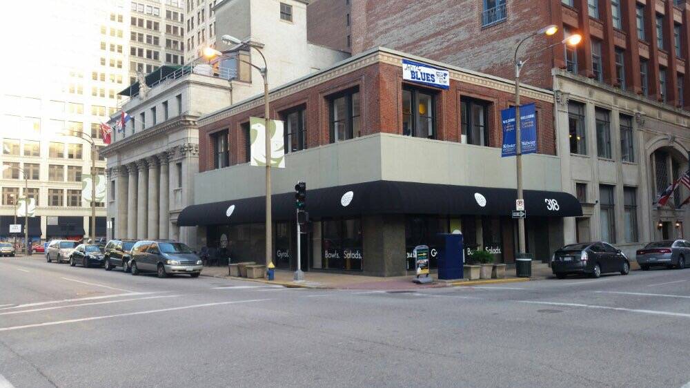 Gyro Express formerly Yiro/Gyro | restaurant | 750 Locust St, St. Louis, MO 63101, USA | 3143008300 OR +1 314-300-8300