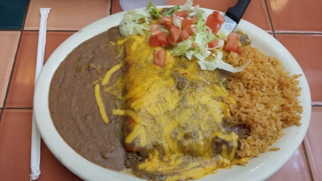 Apetitos Mexican Restaurant | restaurant | 1615 Meadow Way Dr, San Antonio, TX 78227, USA | 2106758020 OR +1 210-675-8020
