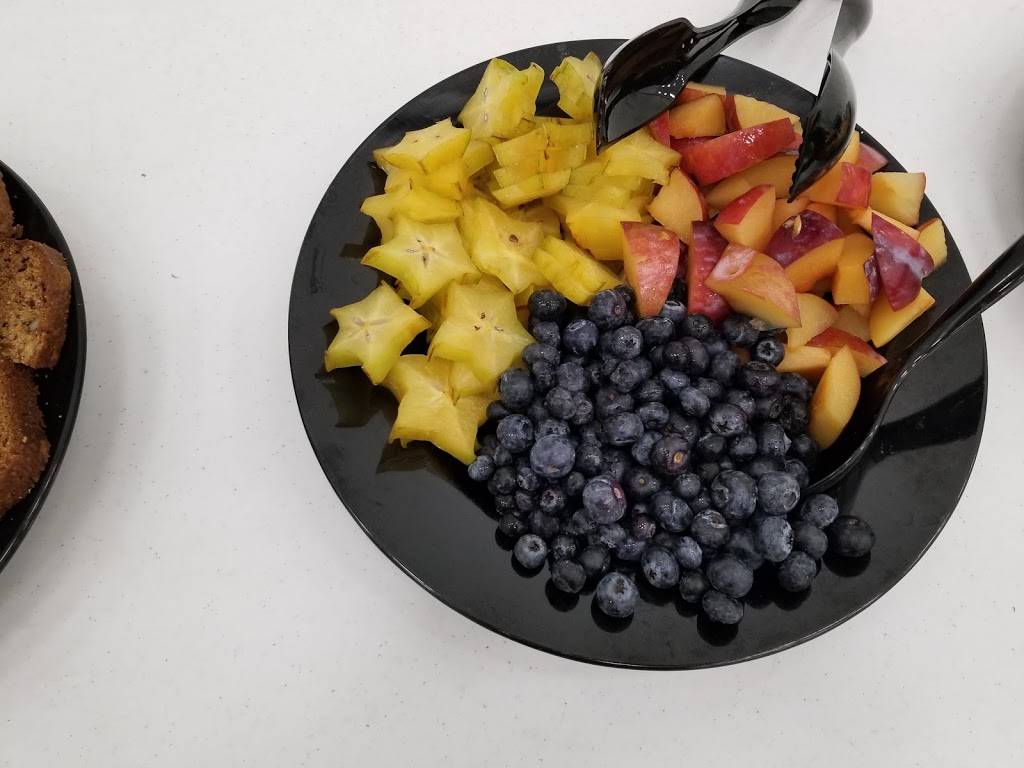 Kims Family Restaurant | restaurant | 2101 Starkey Rd Units L4/L5, Largo, FL 33778, USA | 7273306048 OR +1 727-330-6048