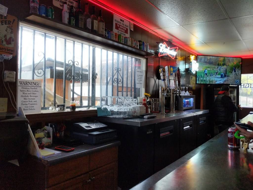 Tonys Beer Garden | restaurant | 809 W 2nd St, Antioch, CA 94509, USA | 9253516747 OR +1 925-351-6747