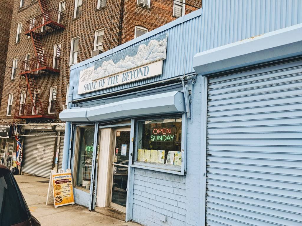 Smile of the Beyond | restaurant | 8614 Parsons Blvd, Jamaica, NY 11432, USA | 7187397453 OR +1 718-739-7453