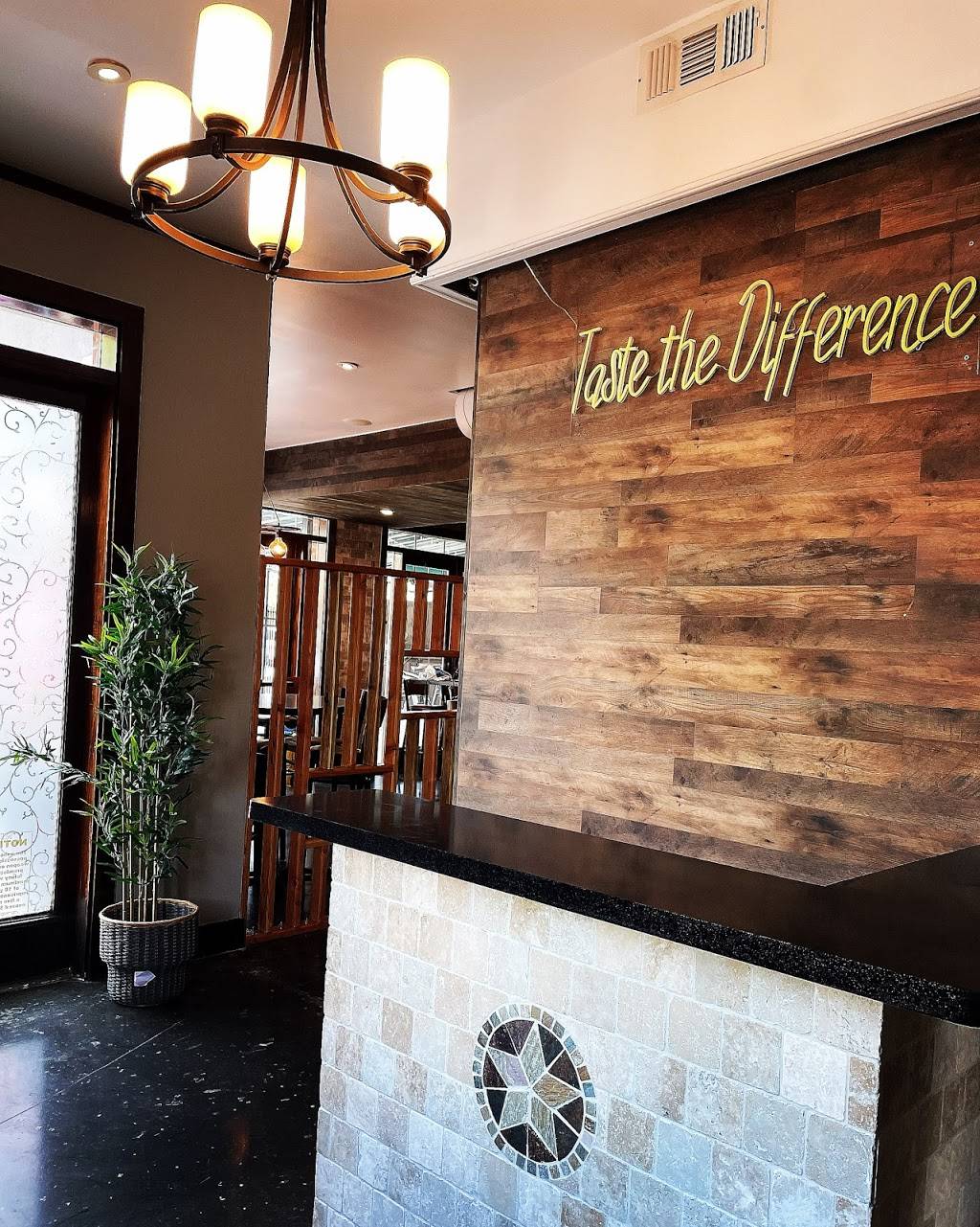 Trinity Street Food | restaurant | 5709 Woodway Dr Suite J, Houston, TX 77057, USA | 7134850105 OR +1 713-485-0105